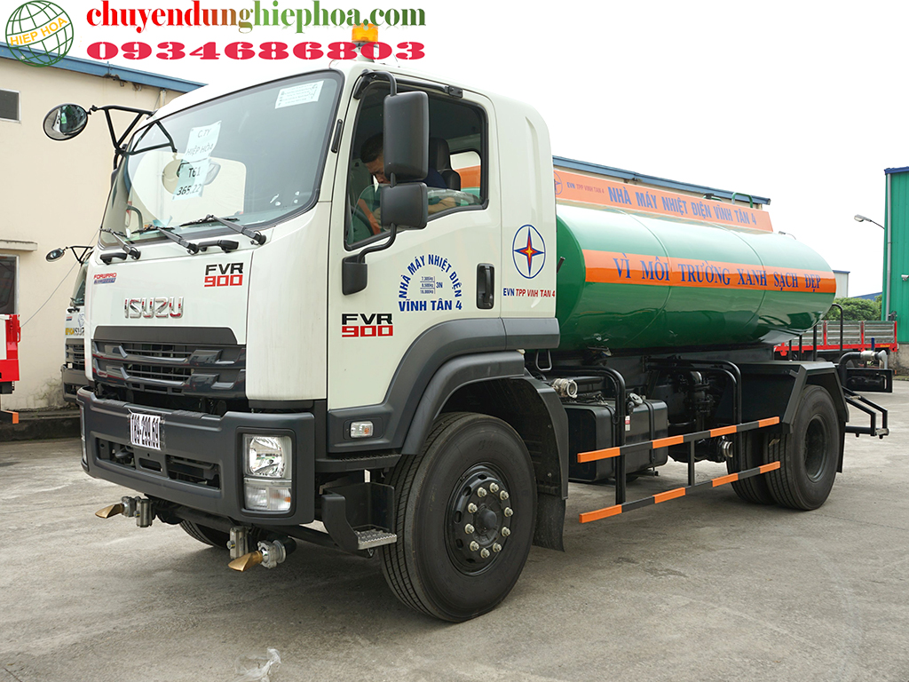 o-to-xi-tec-phun-nuoc-isuzu_09.jpg